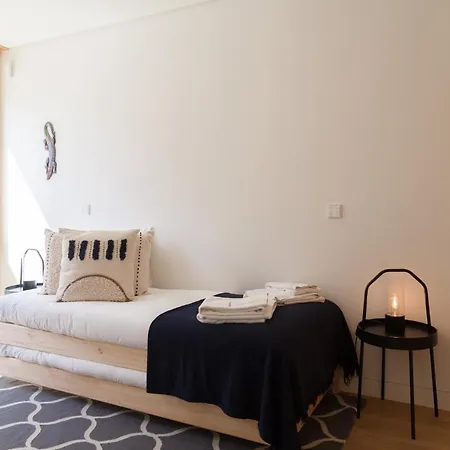 Flh Santos Family Spacious Flat דירה ליסבון